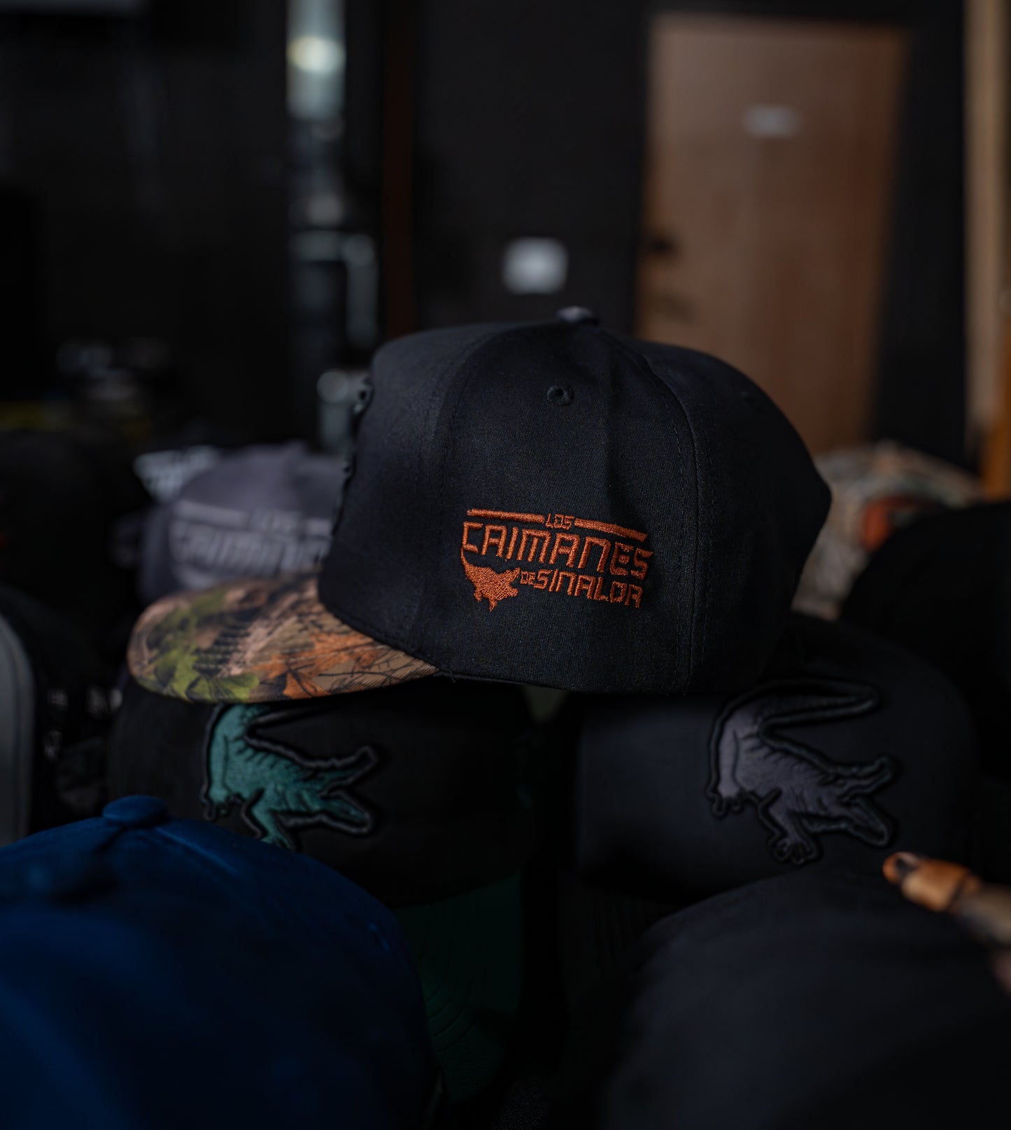 Caimanes Camo Hat