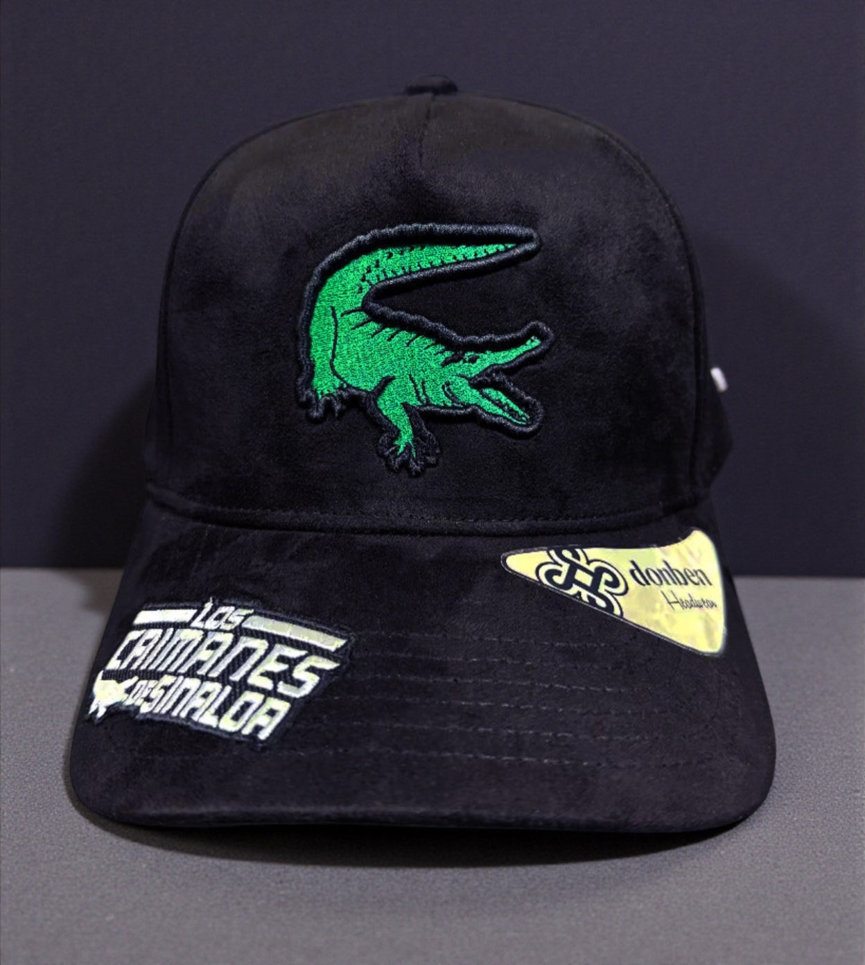 Gorra de Los Caimanes con Suede