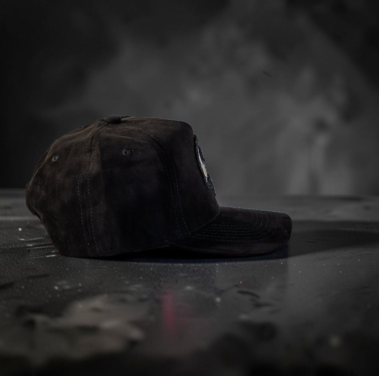Black/Grey Suede con Caiman