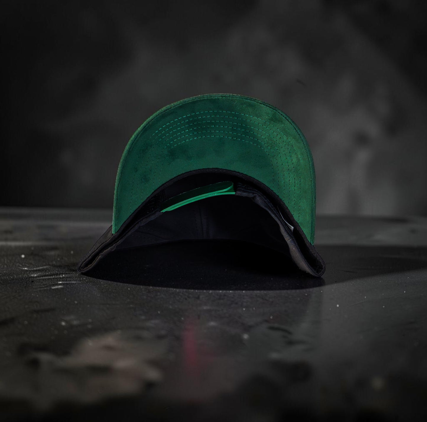 Green/Black Suede con Caimanes Logo