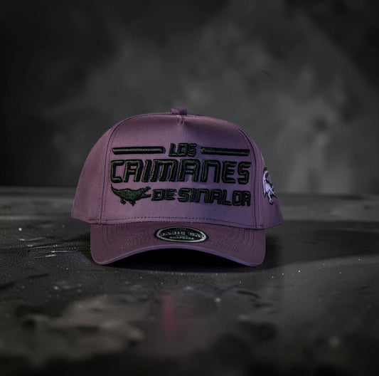 Purple con Caimanes Logo
