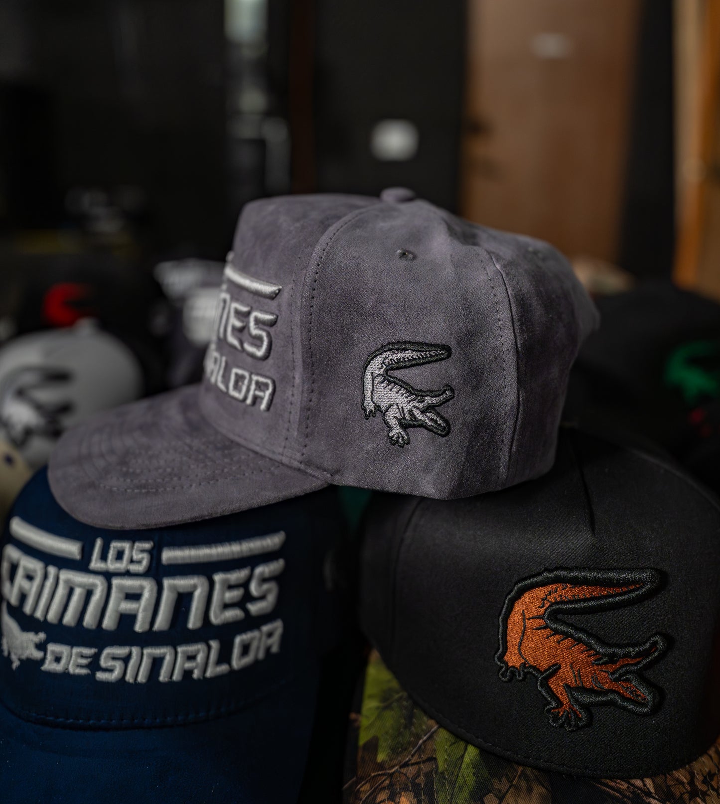 Caimanes Grey Suede Hat