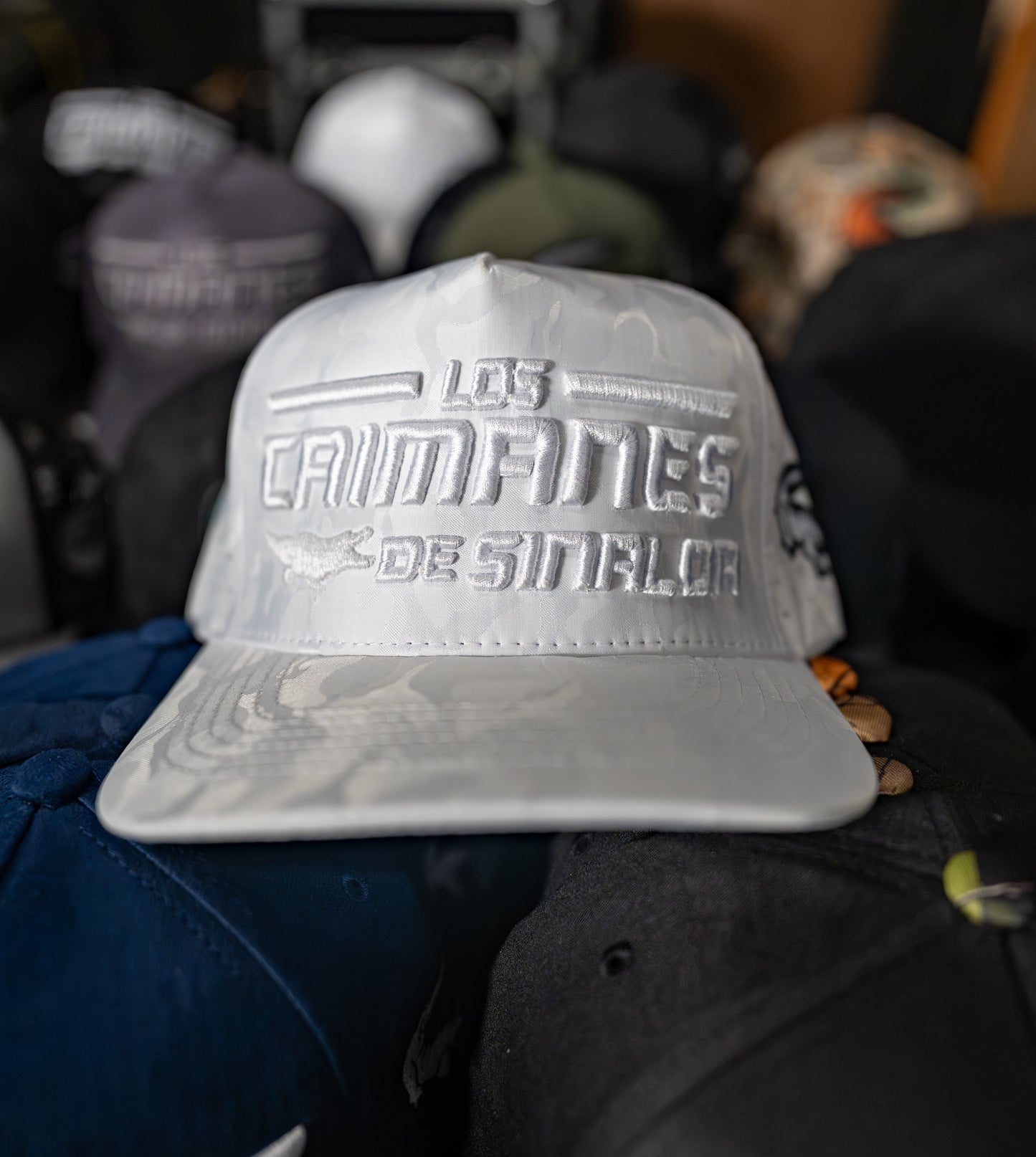 Caimanes White Trucker Hat